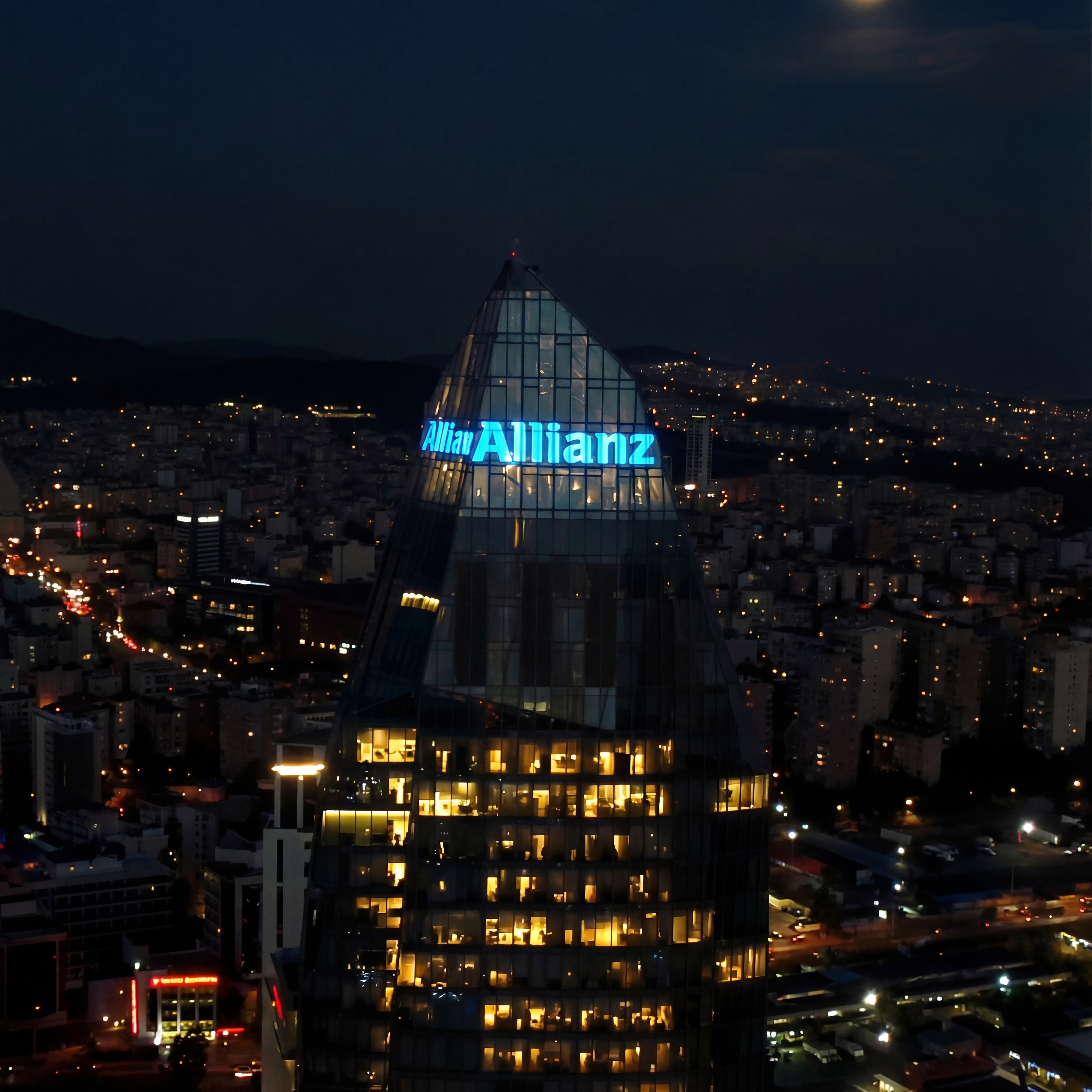 Azerbaycan Vergi Bakanlığı Dış Cephe